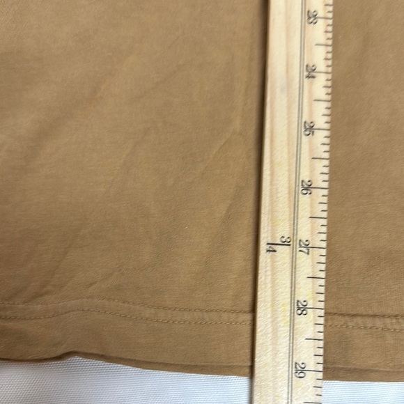 Tan Short Sleeve Tee for Effortless Style - Picture 5 of 7